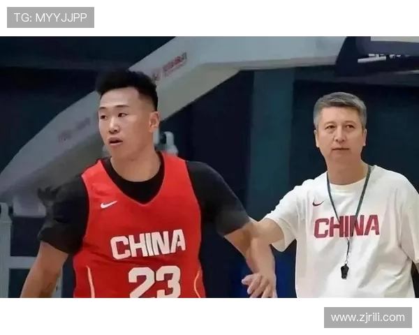 男篮逆转日本 贺希宁领衔三锋线发力